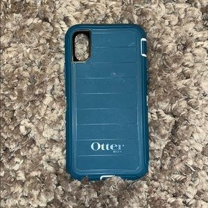 iPhone XS- Blue/white otter box case